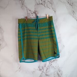 Prana Swim Trunks Men Size 32 Green Blue Shorts Medium